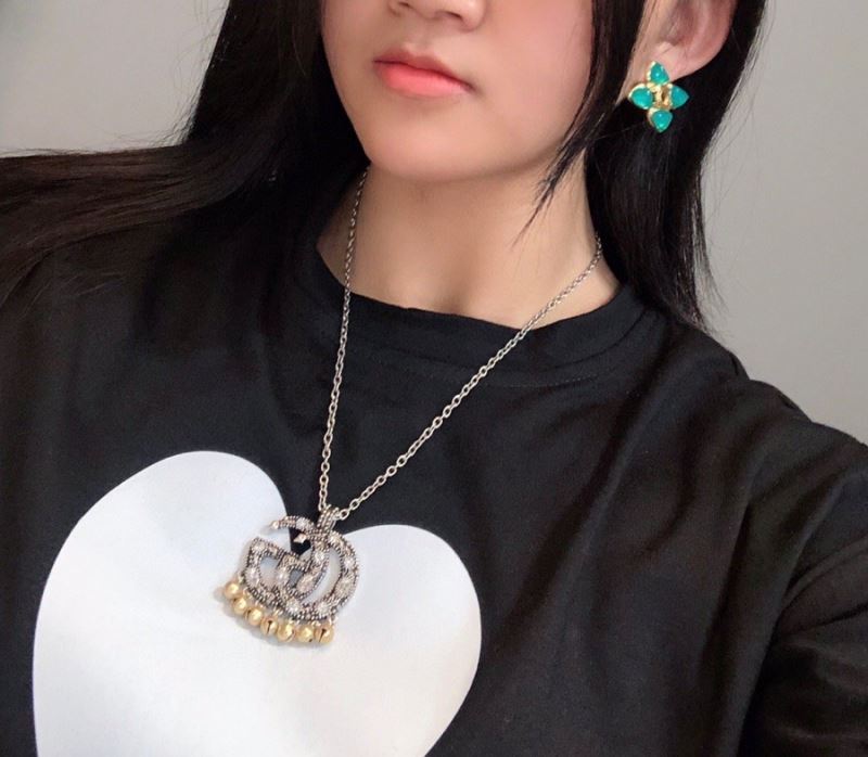 Ch**el earrings